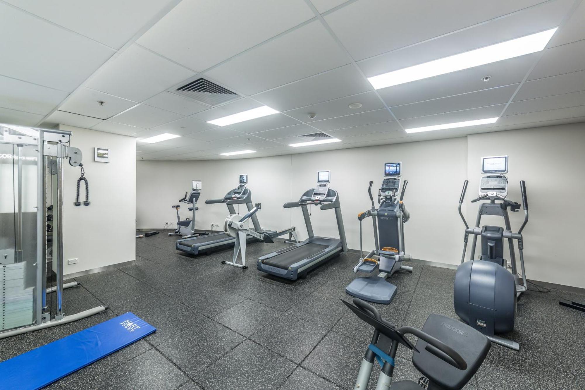 Number 1 H Residences - Wifi, Parking & More By Gold Coast Holidays Экстерьер фото