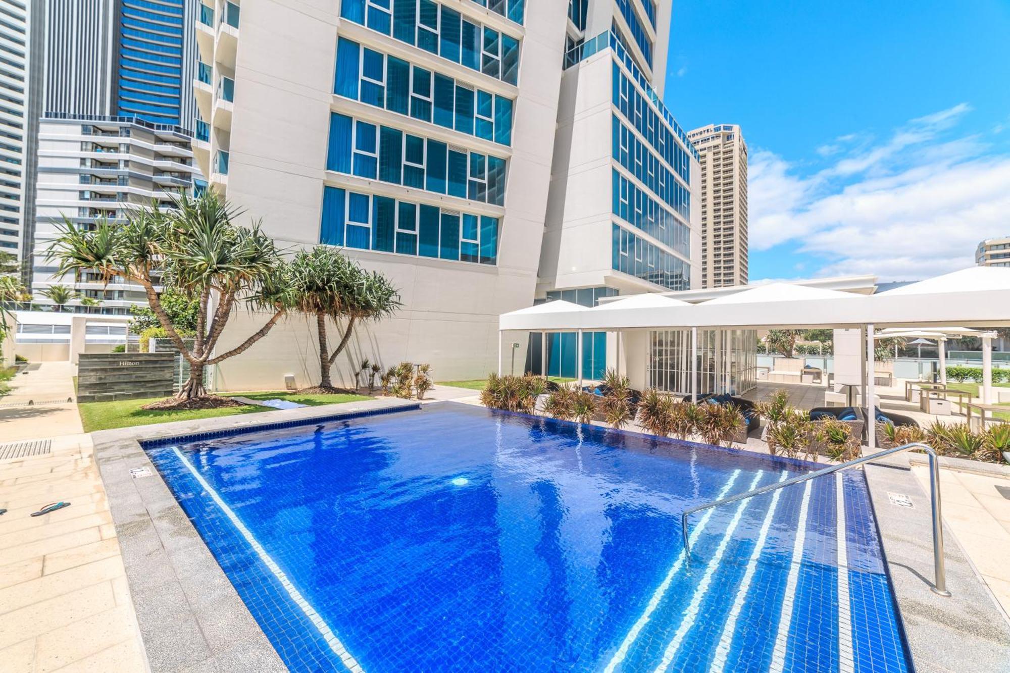 Number 1 H Residences - Wifi, Parking & More By Gold Coast Holidays Экстерьер фото