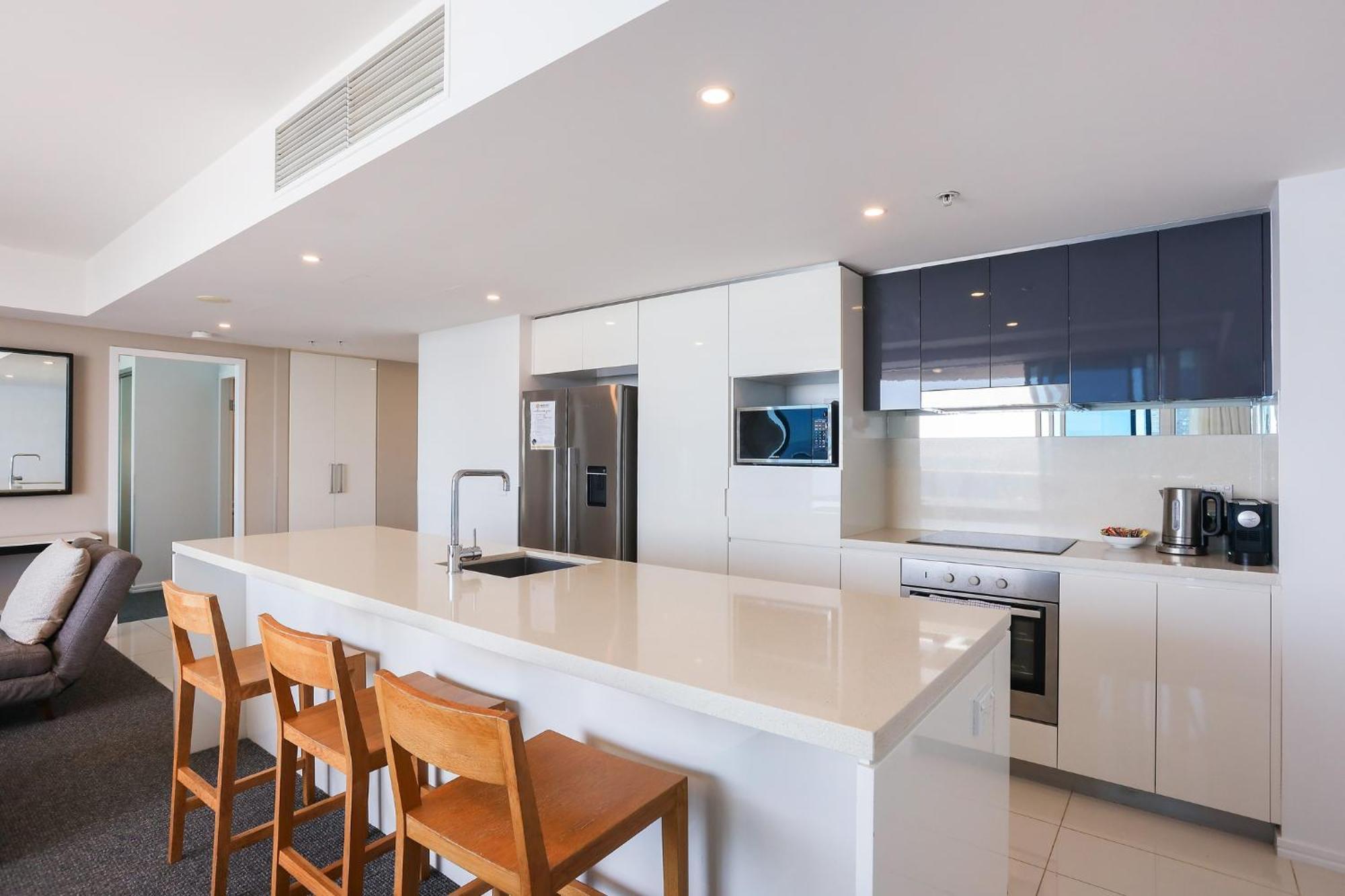 Number 1 H Residences - Wifi, Parking & More By Gold Coast Holidays Экстерьер фото