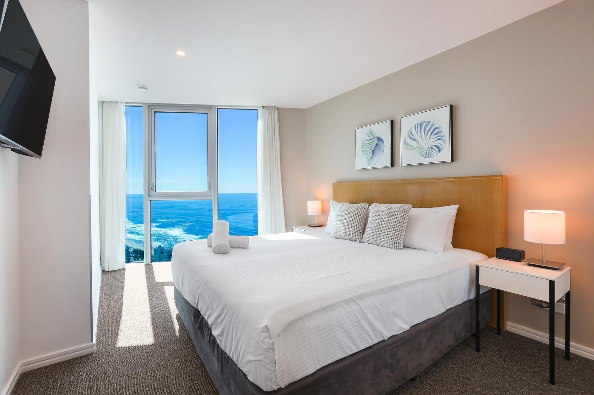 Number 1 H Residences - Wifi, Parking & More By Gold Coast Holidays Экстерьер фото
