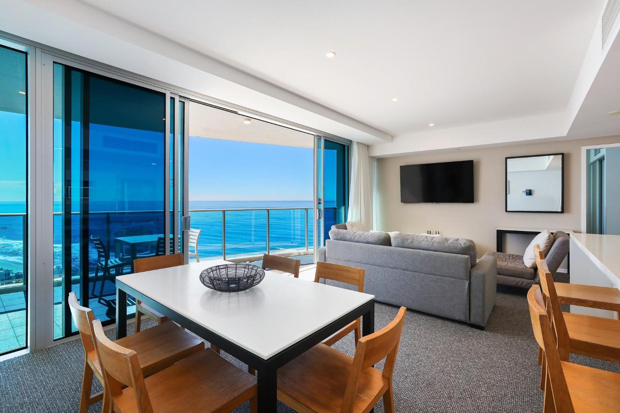 Number 1 H Residences - Wifi, Parking & More By Gold Coast Holidays Экстерьер фото