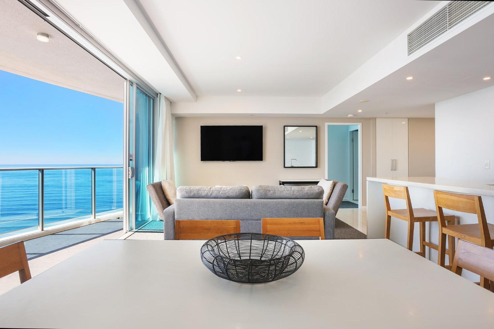 Number 1 H Residences - Wifi, Parking & More By Gold Coast Holidays Экстерьер фото